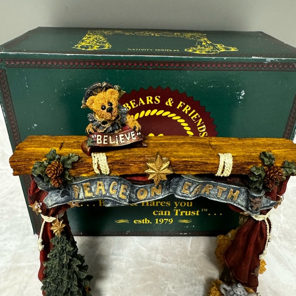 Boyds Bears The BearStone Collection Nativity series, 1, 2, 3 and 4. - Picture 8 of 11